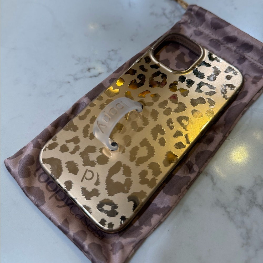 iPhone 13 loopy